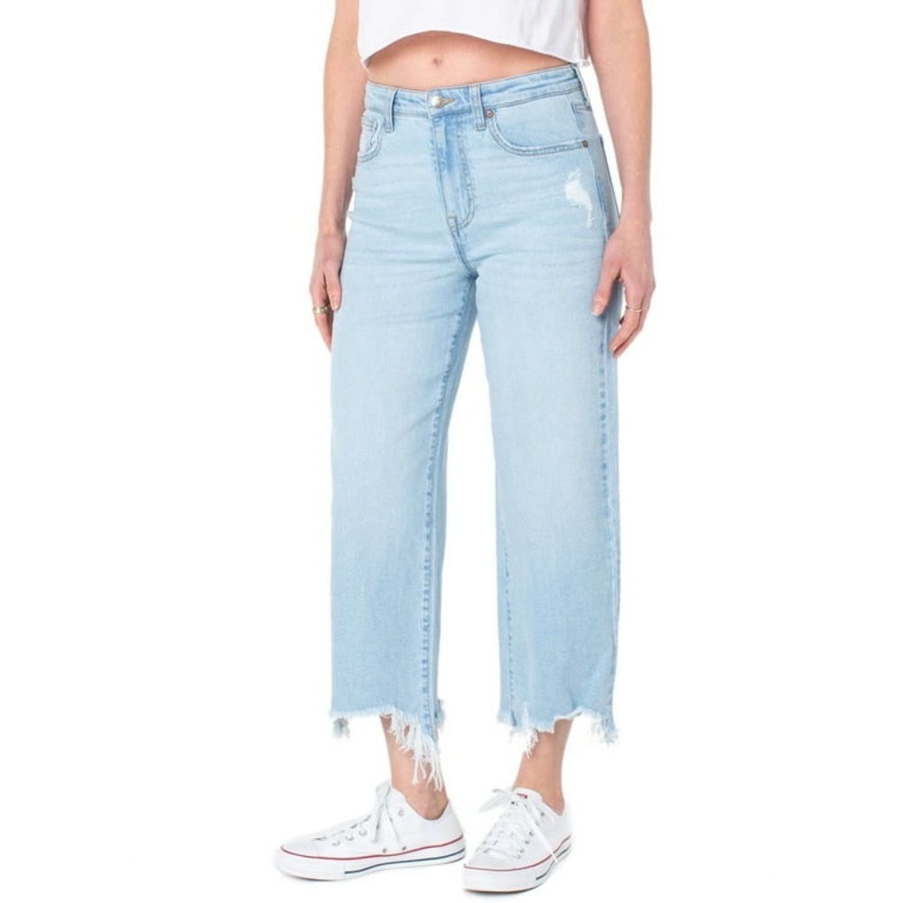 Women's High Rise Wide Leg Jeans in Light Wash 31